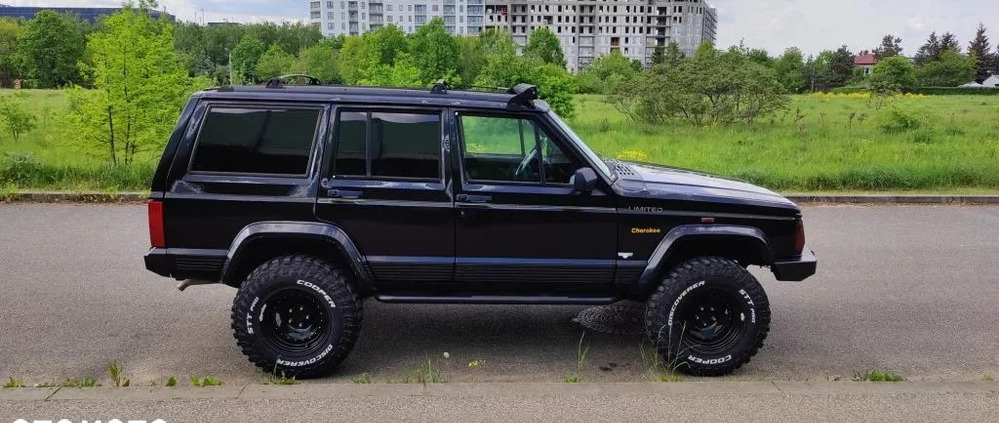 Jeep Cherokee cena 34500 przebieg: 227365, rok produkcji 1996 z Warszawa małe 379
